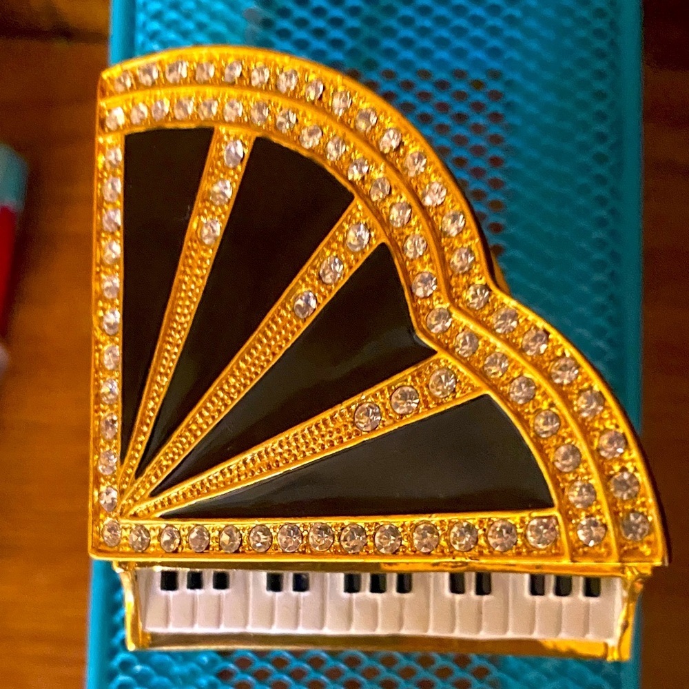 SALE! 🎹 Dazzling Black & Gold Hinged Metal Trinket Box  🎹